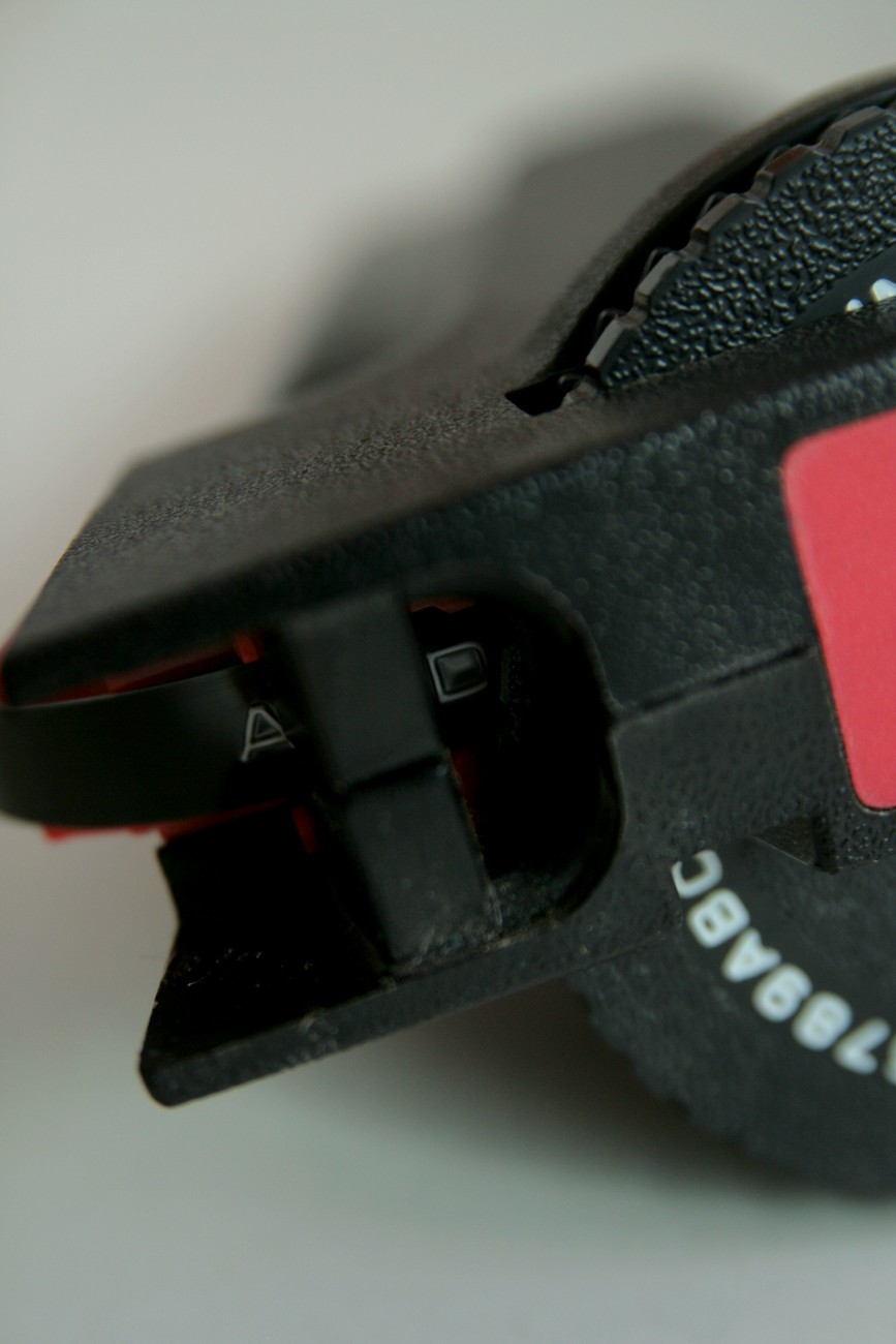 Vintage Dymo Deluxe 1765 9mm Label Maker Gun / Embosser + tapes 1980s